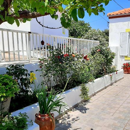 فيلا Lemon Garden 1 Karidi المظهر الخارجي الصورة